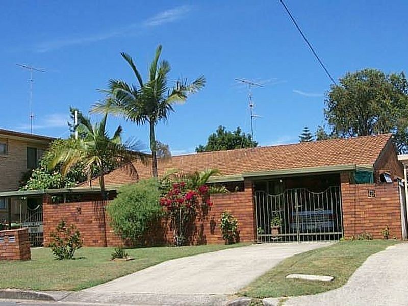 1/28 Bullimah Ave, Burleigh Heads QLD 4220