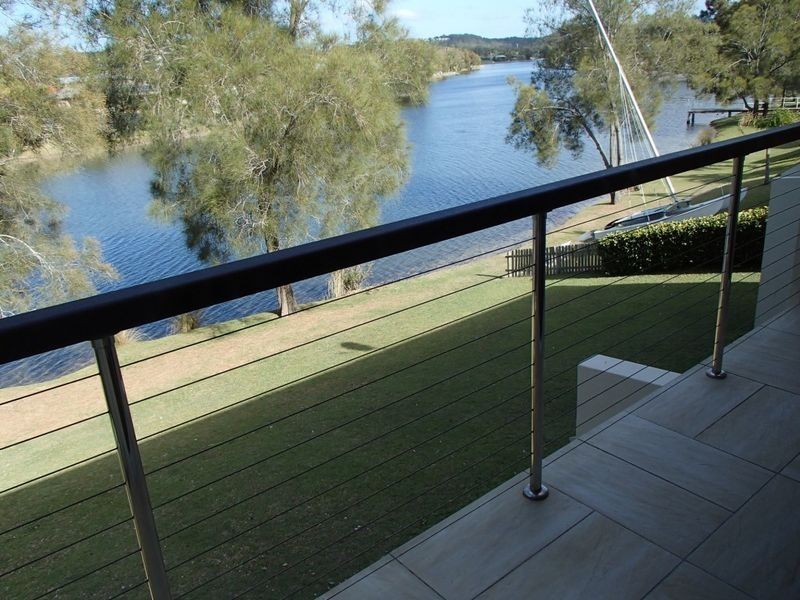 1/34 Sunbird Street, Burleigh Waters QLD 4220