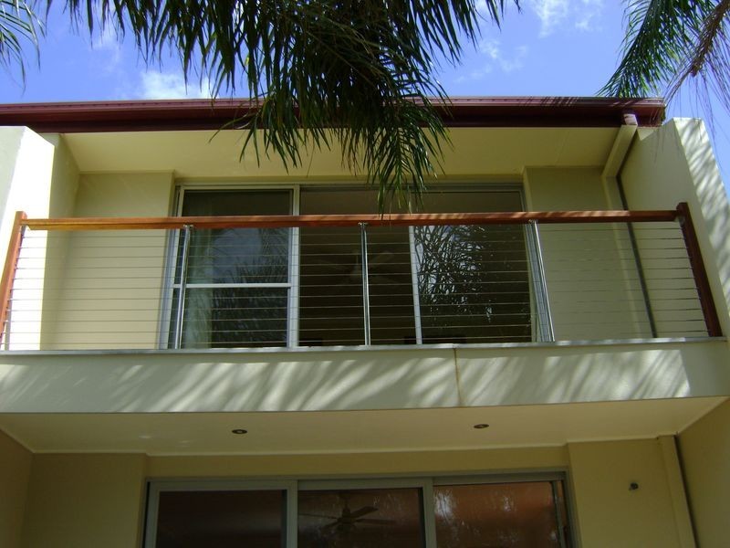 1/34 Sunbird Street, Burleigh Waters QLD 4220