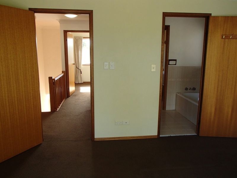 1/34 Sunbird Street, Burleigh Waters QLD 4220