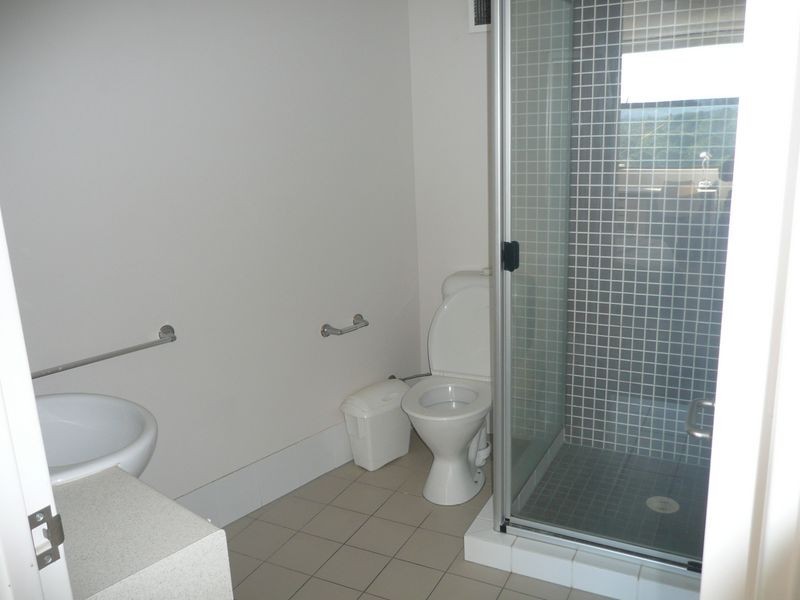 621/25 Lake Orr Drive, Varsity Lakes QLD 4227