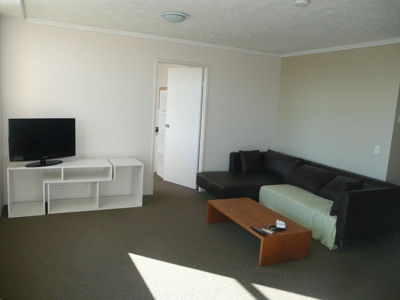 621/25 Lake Orr Drive, Varsity Lakes QLD 4227