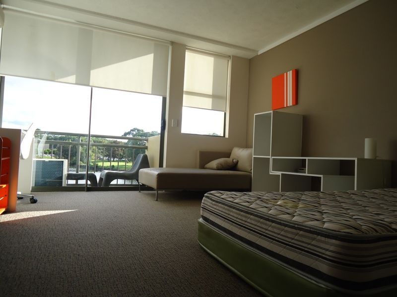 107/25 Lake Orr Drive, Varsity Lakes QLD 4227