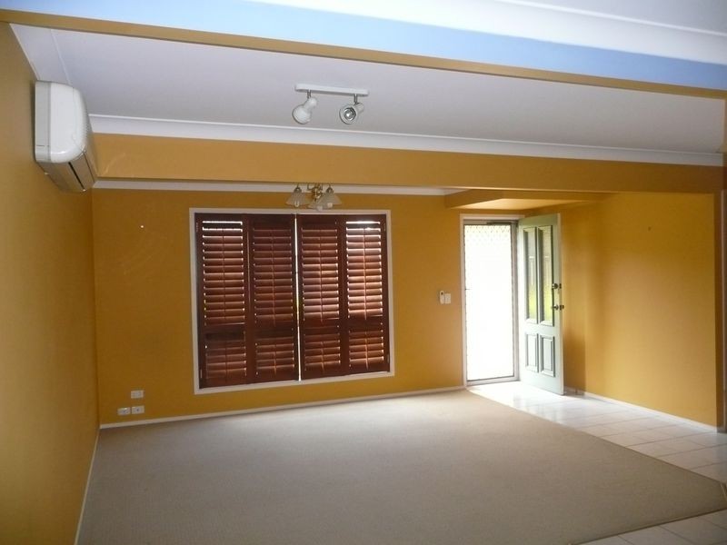 17/12 Bottlewood Crt, Burleigh Waters QLD 4220