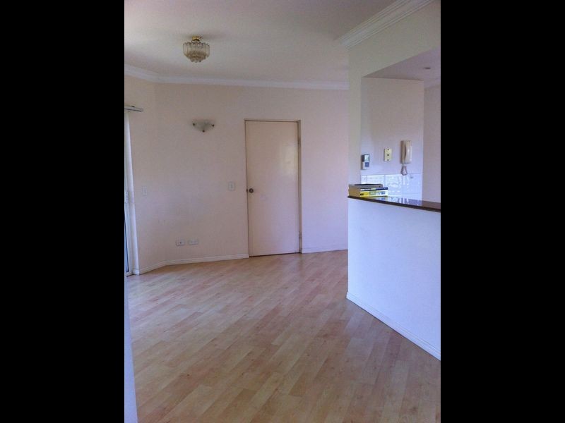 3/4 St Kilda Avenue, Broadbeach QLD 4218