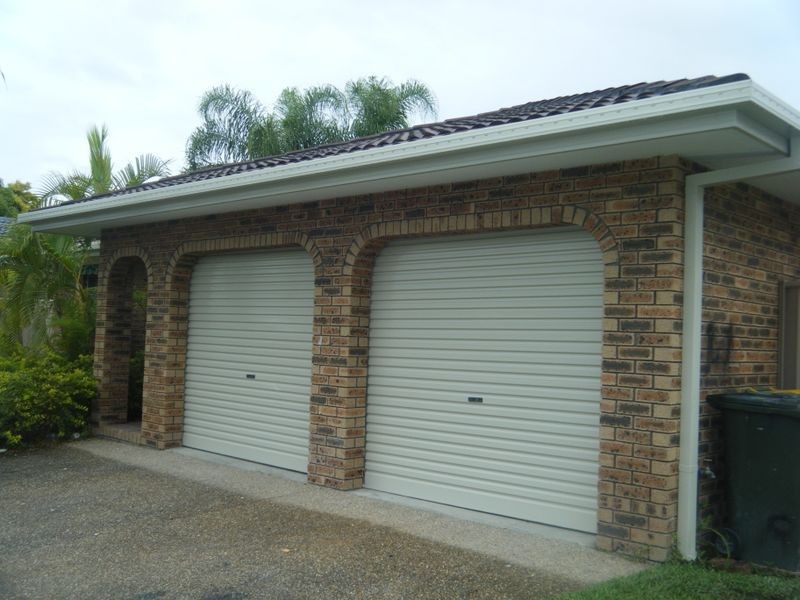 6 Shearwater Street, Burleigh Waters QLD 4220