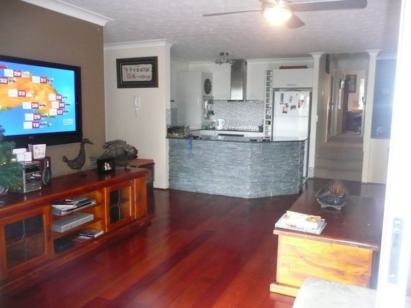 3/34 Hill Avenue, Burleigh Heads QLD 4220