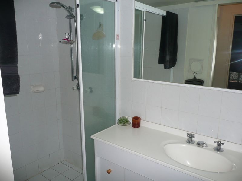 3/34 Hill Avenue, Burleigh Heads QLD 4220