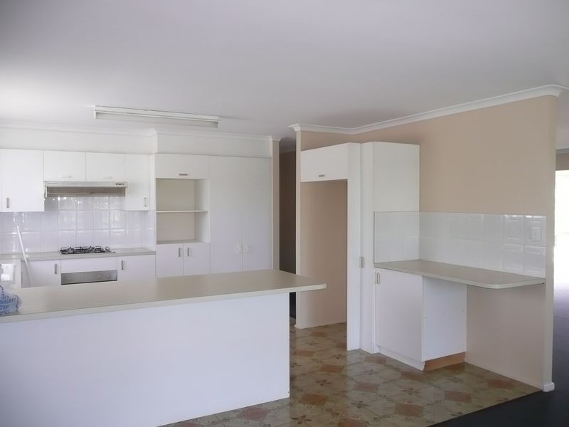 3/7 Awoonga Ave, Burleigh Heads QLD 4220