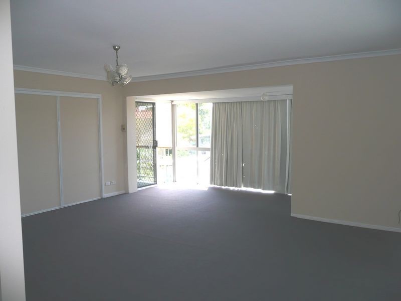 3/7 Awoonga Ave, Burleigh Heads QLD 4220