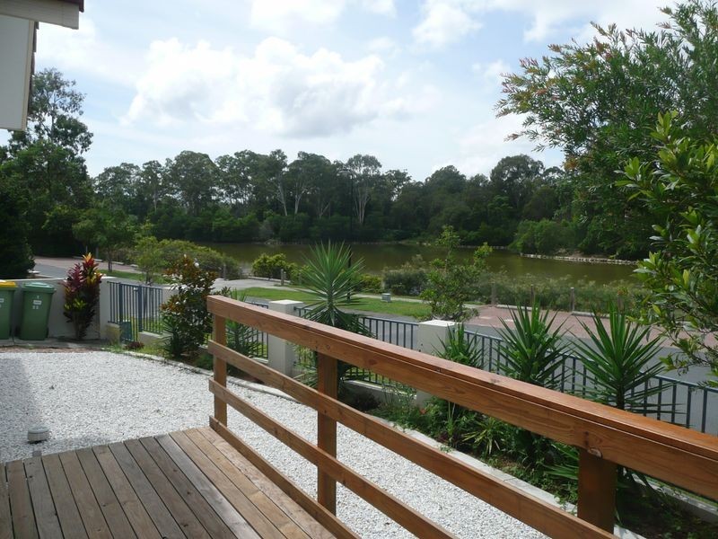 1/35 Meridien Avenue, Varsity Lakes QLD 4227