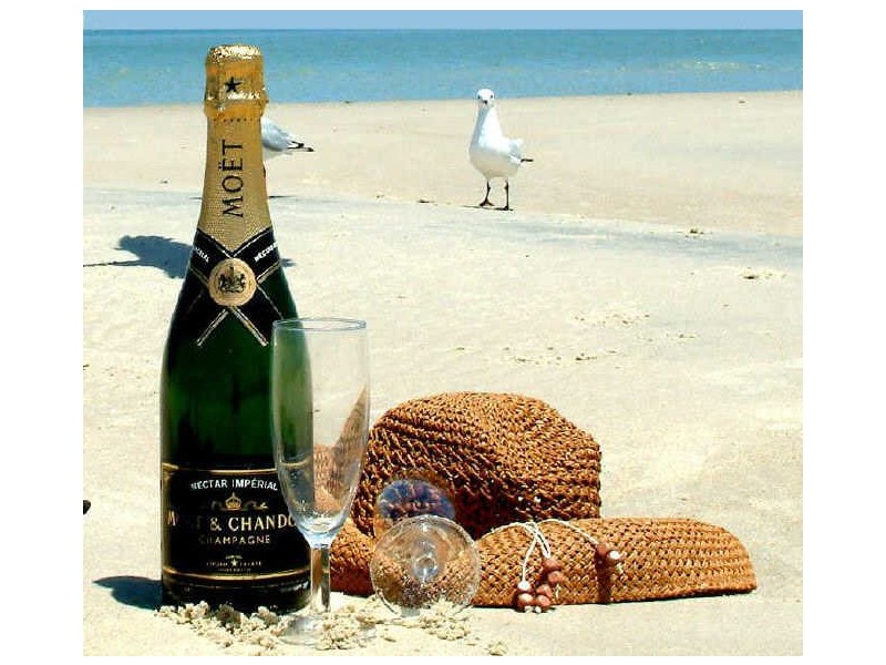 18 Rudman Parade, Burleigh Heads QLD 4220