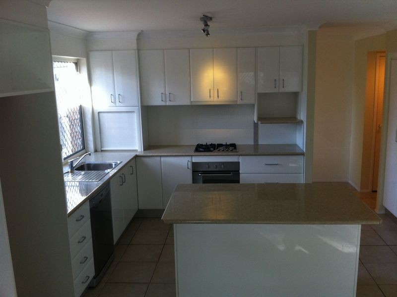 2/5 St Lucia Court, Varsity Lakes QLD 4227