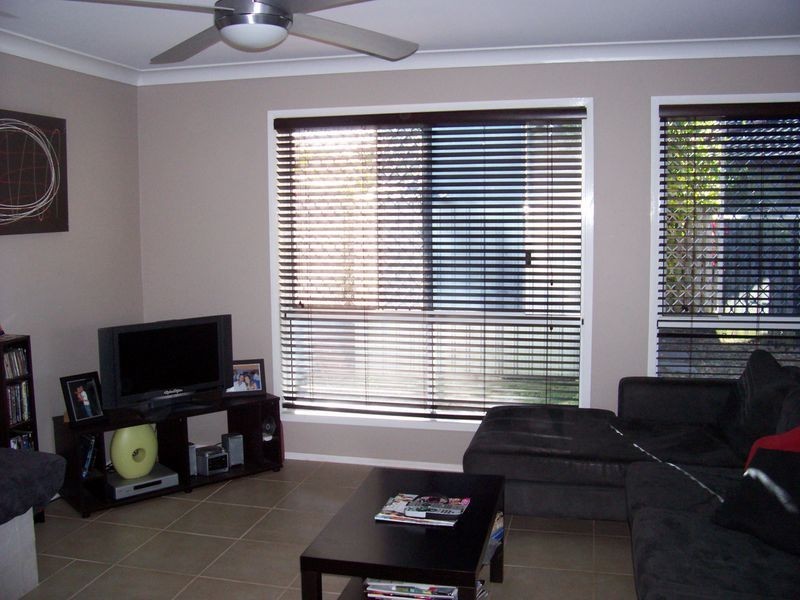 2/5 St Lucia Court, Varsity Lakes QLD 4227