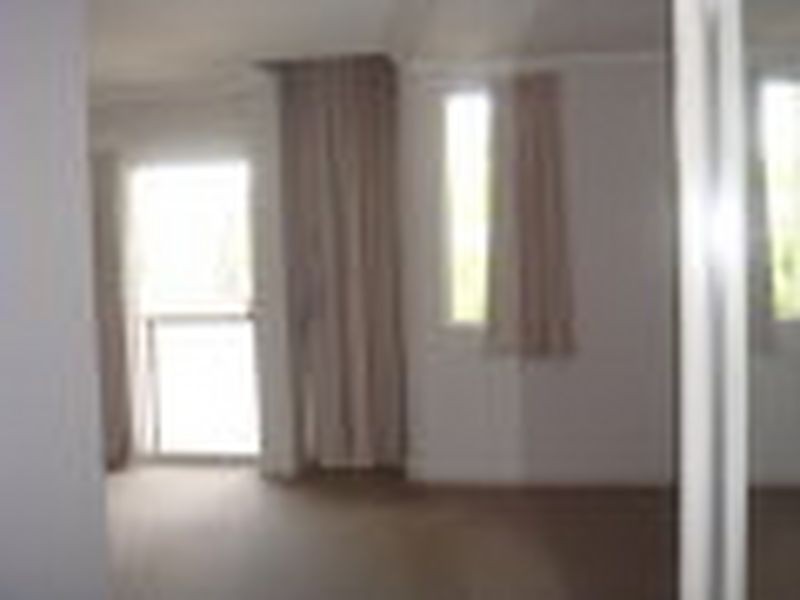 34 Moores Cres, Varsity Lakes QLD 4227