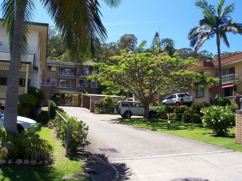 20/11 Hayle Street, Burleigh Heads QLD 4220