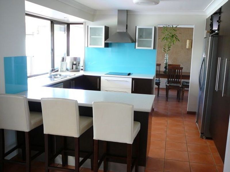 20 Honeywood Court, Burleigh Waters QLD 4220