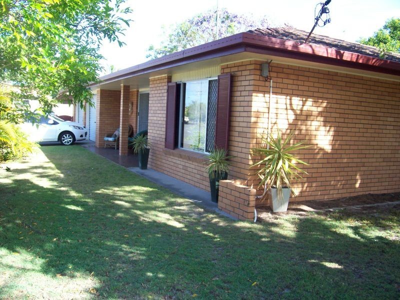 2 Parnoo Avenue, Burleigh Heads QLD 4220