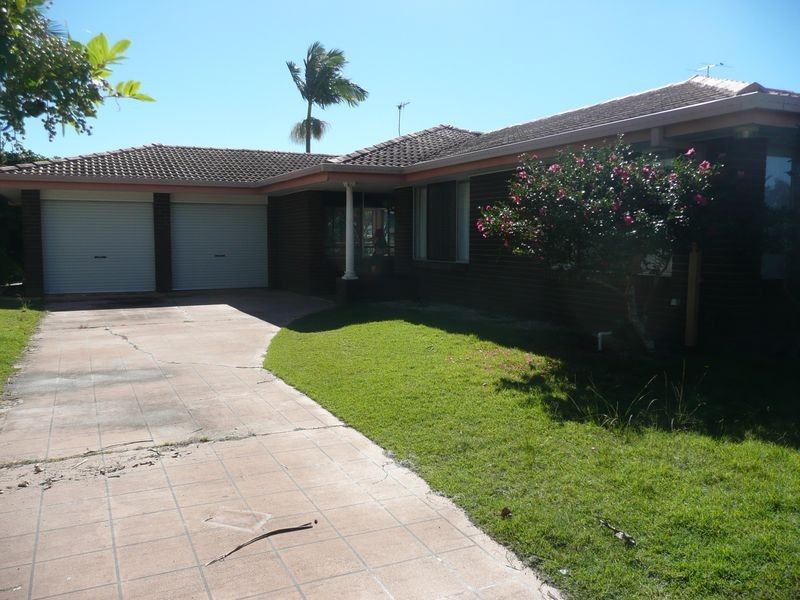 13 Marlin Court, Palm Beach QLD 4221
