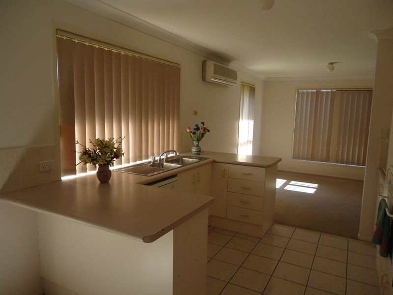 7 Pascali Court, Varsity Lakes QLD 4227