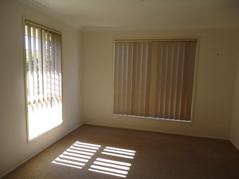 7 Pascali Court, Varsity Lakes QLD 4227