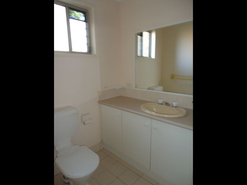 7 Pascali Court, Varsity Lakes QLD 4227