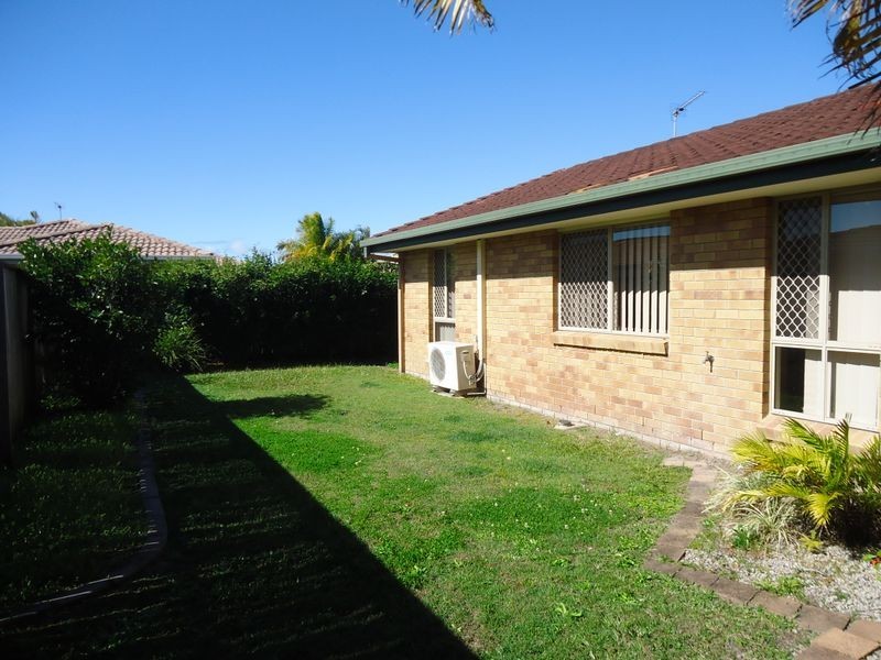 7 Pascali Court, Varsity Lakes QLD 4227