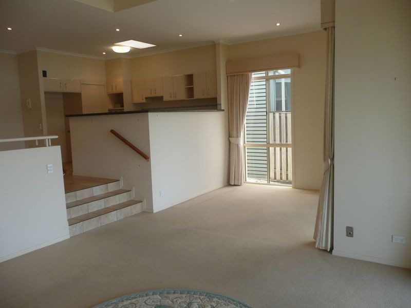 Burleigh Waters QLD 4220