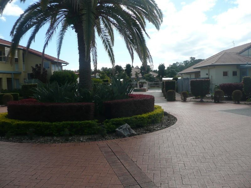 Burleigh Waters QLD 4220