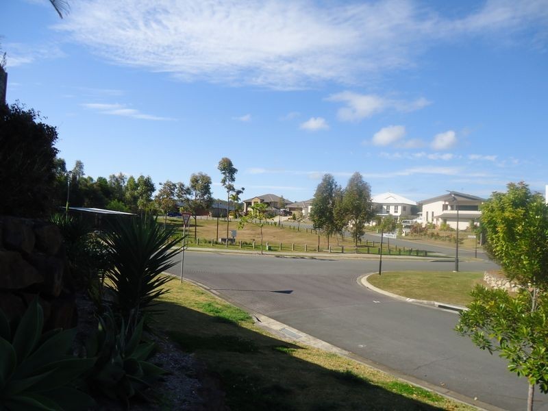 20 Aquarius Street, Reedy Creek QLD 4227