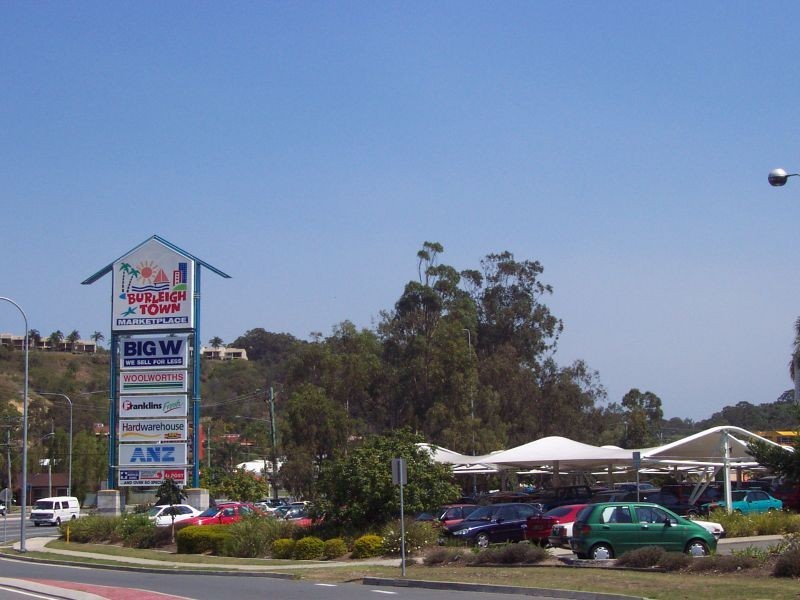 47/2 Cassowary Drive, Burleigh Waters QLD 4220