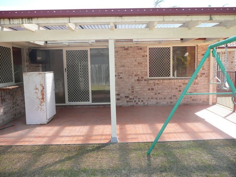 27 Yodelay Street, Varsity Lakes QLD 4227