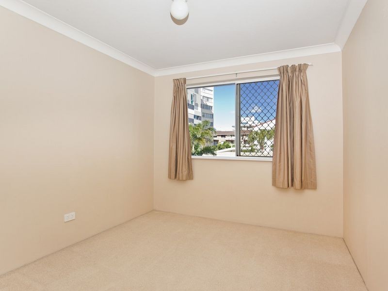 24/1911 Gold Coast Highway, Burleigh Heads QLD 4220