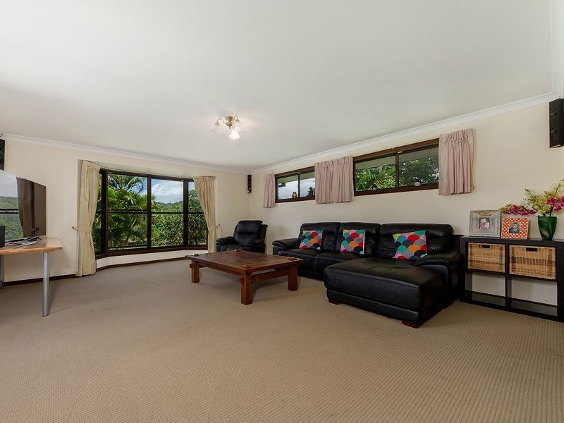 10 Woodland Drive, Reedy Creek QLD 4227