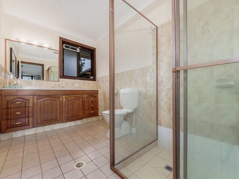 10 Woodland Drive, Reedy Creek QLD 4227