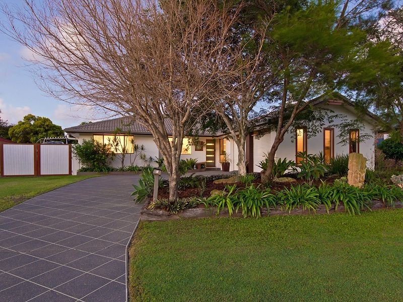 14 Treeview Drive, Burleigh Waters QLD 4220