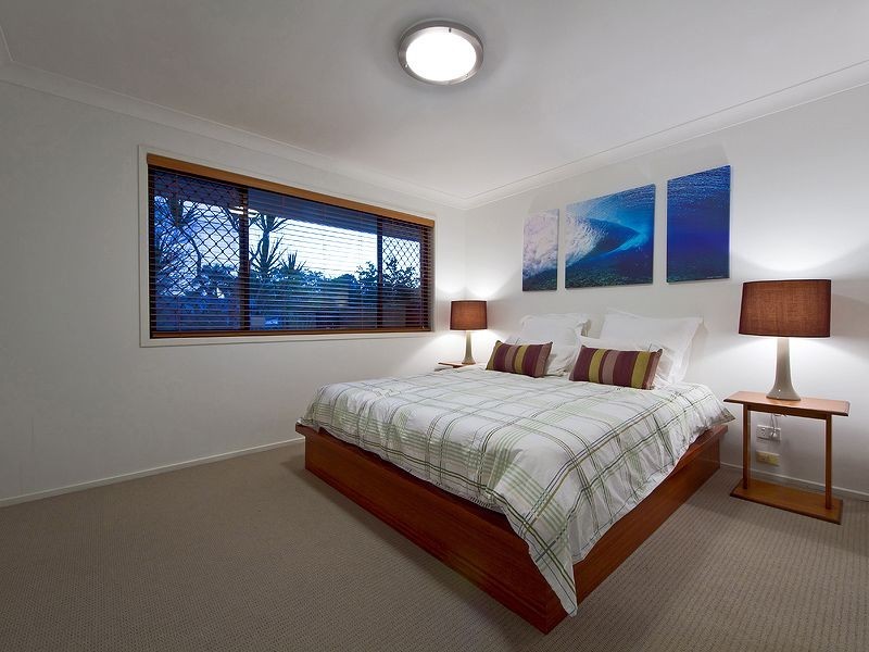 14 Treeview Drive, Burleigh Waters QLD 4220