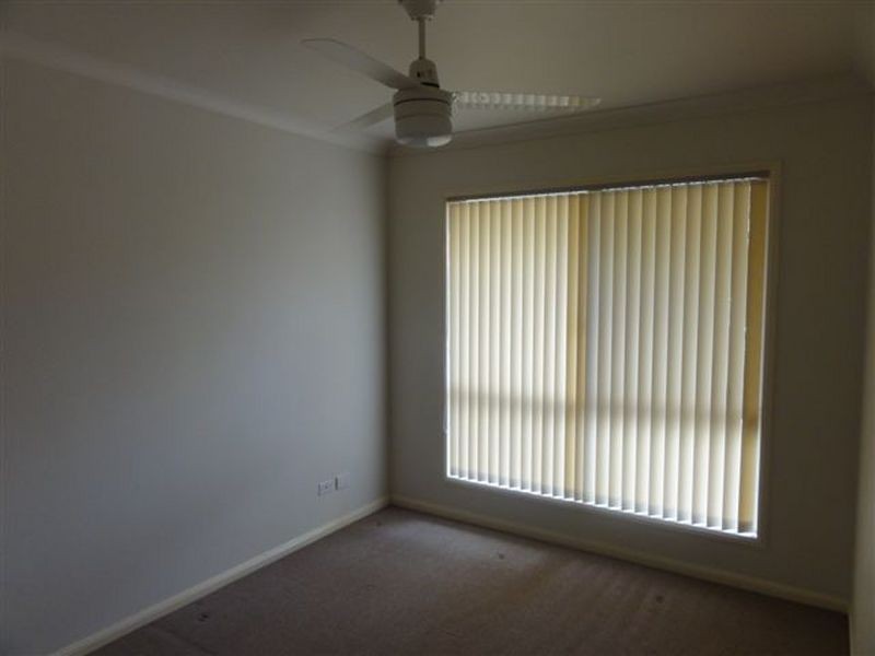 10 Thornleigh Crescent, Varsity Lakes QLD 4227