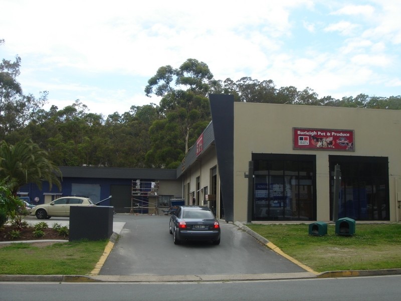 Unit 2/9 Kortum Drive, Burleigh Heads QLD 4220
