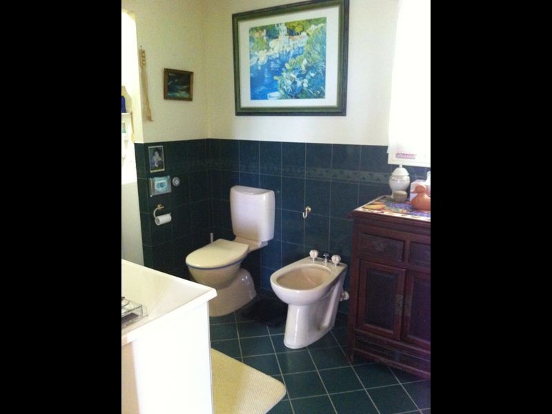 572 Tallebudgera Creek Road, Tallebudgera Valley QLD 4228