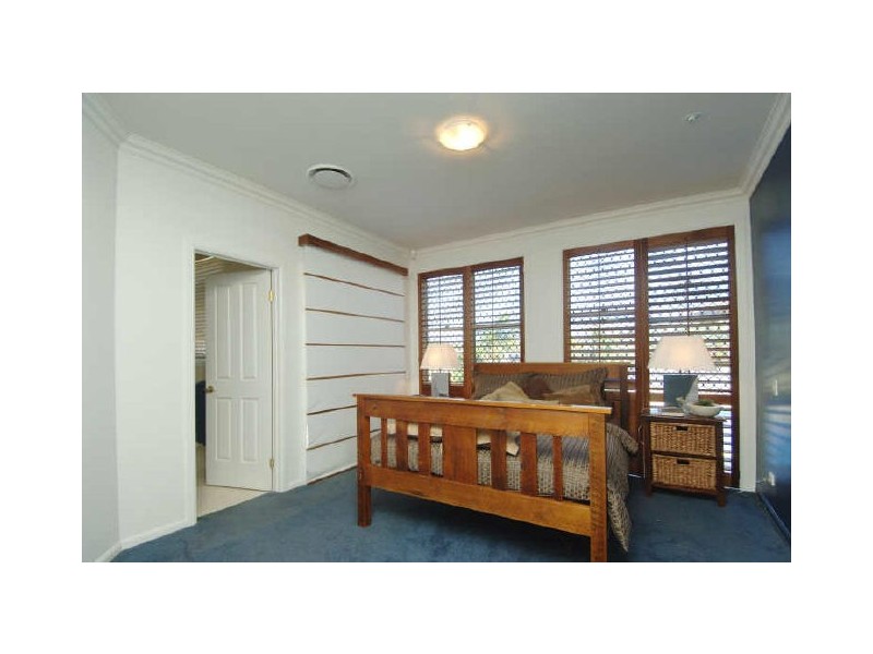 15 Palmyra Court, Burleigh Heads QLD 4220