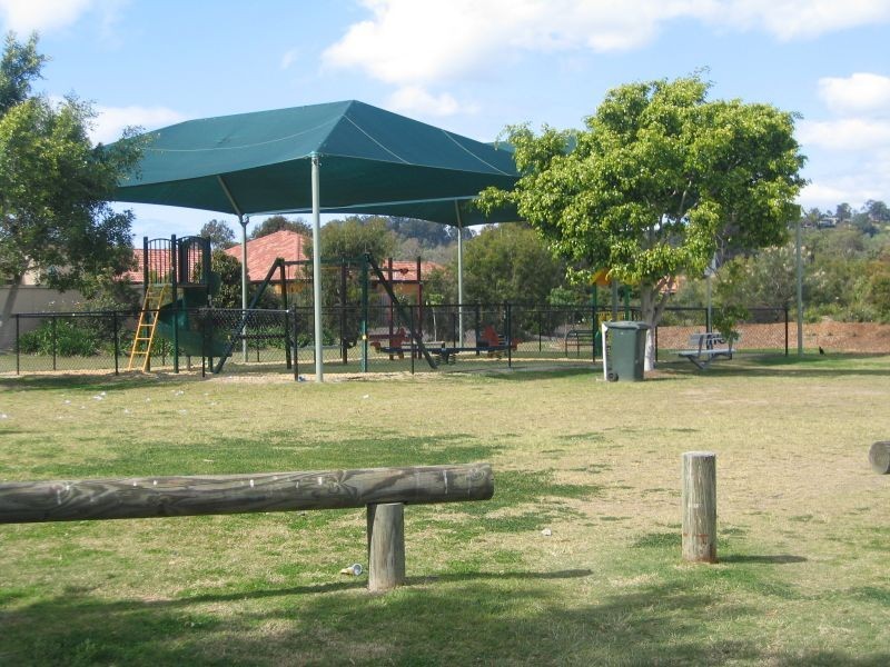 Burleigh Waters QLD 4220