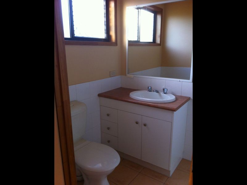 2/13 Gymea Crescent, Varsity Lakes QLD 4227