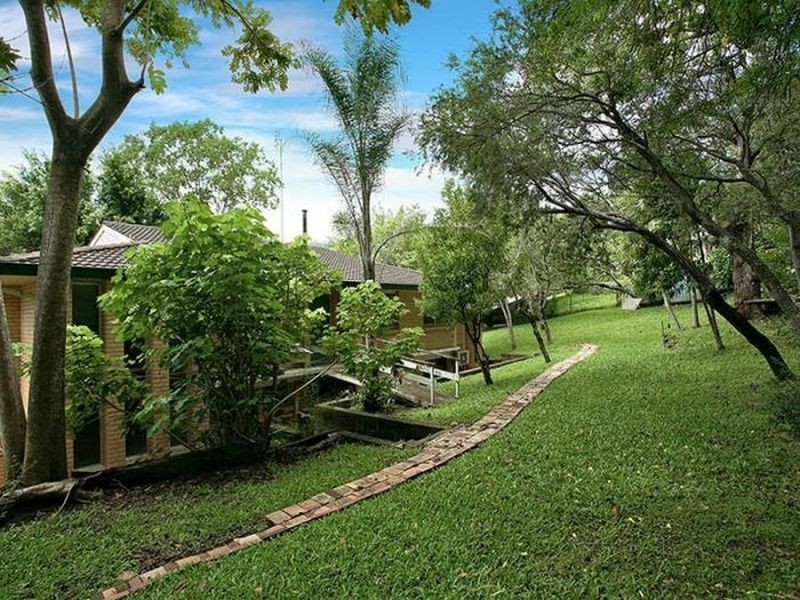 2 Cotton Street, Burleigh Heads QLD 4220