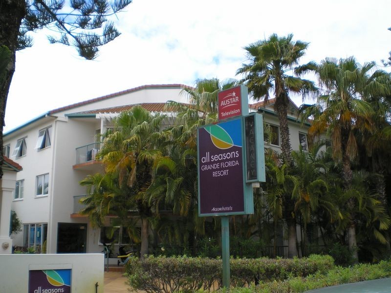 51/7-11 Redondo Avenue, Miami QLD 4220