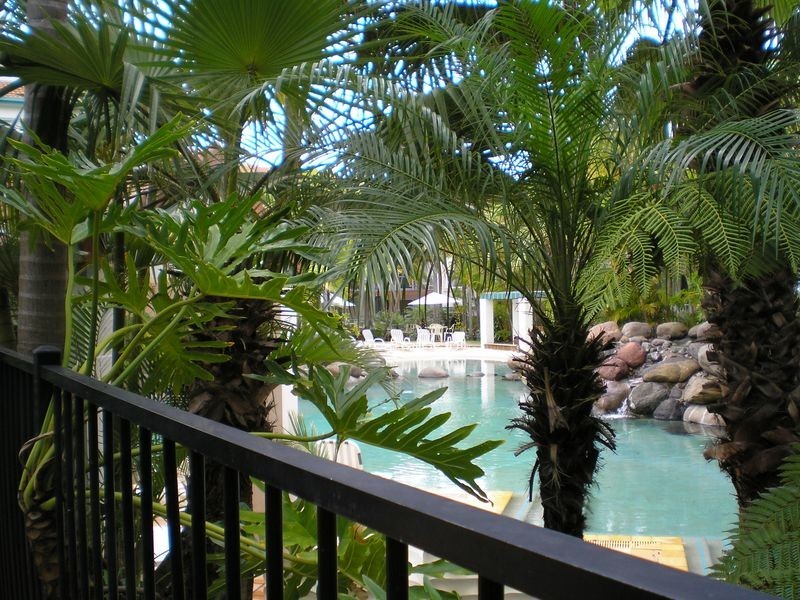 51/7-11 Redondo Avenue, Miami QLD 4220