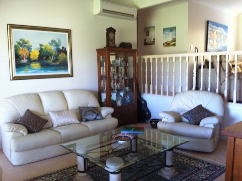 14 Rangeview Drive, Burleigh Waters QLD 4220