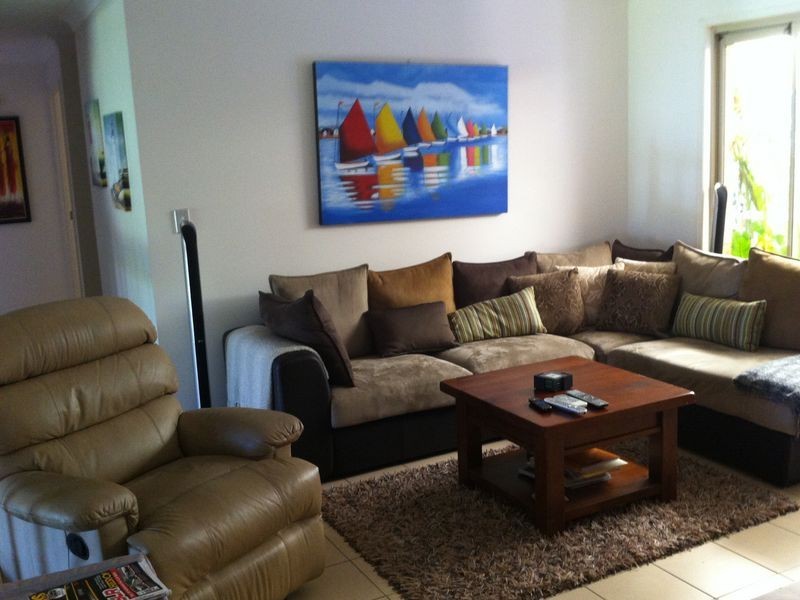 14 Rangeview Court, Burleigh Waters QLD 4220