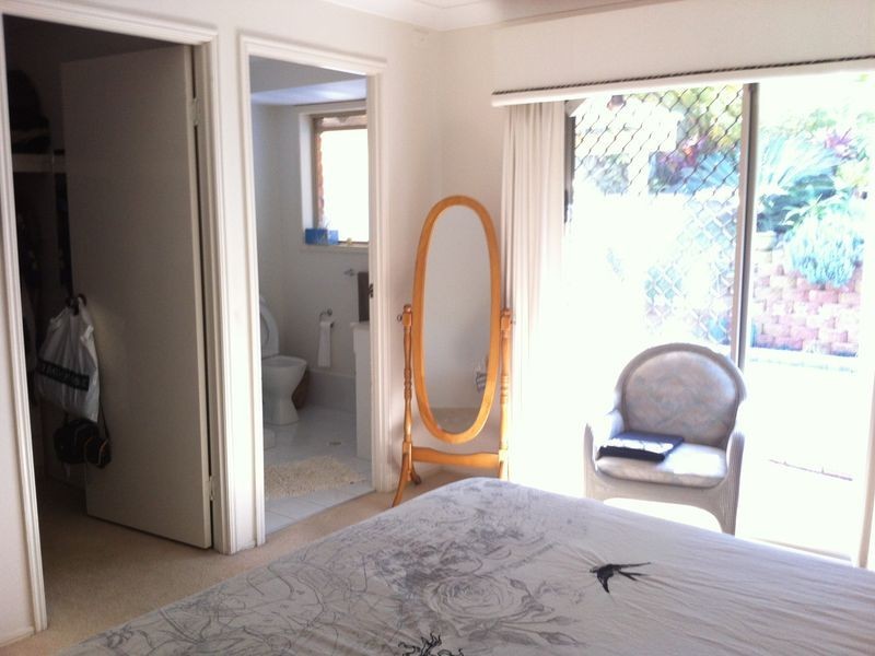 14 Rangeview Court, Burleigh Waters QLD 4220