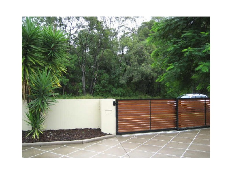 202 Tallebudgera Drive, Palm Beach QLD 4221